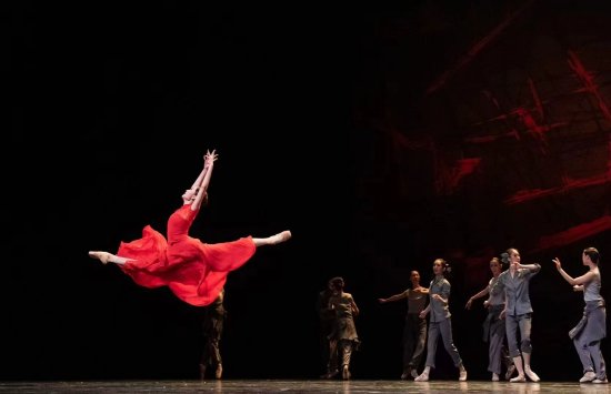 Ballet "Return of Honglingyan" Ankang Gift July 1st
