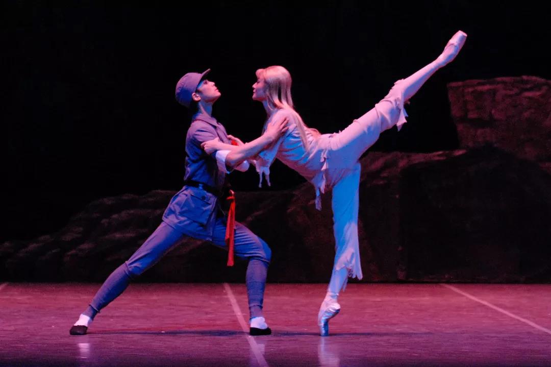 The ballet "White-haired Girl" will appear at the National Centre for the Performing Arts, with 85-year-old Chen Xieyang performing again